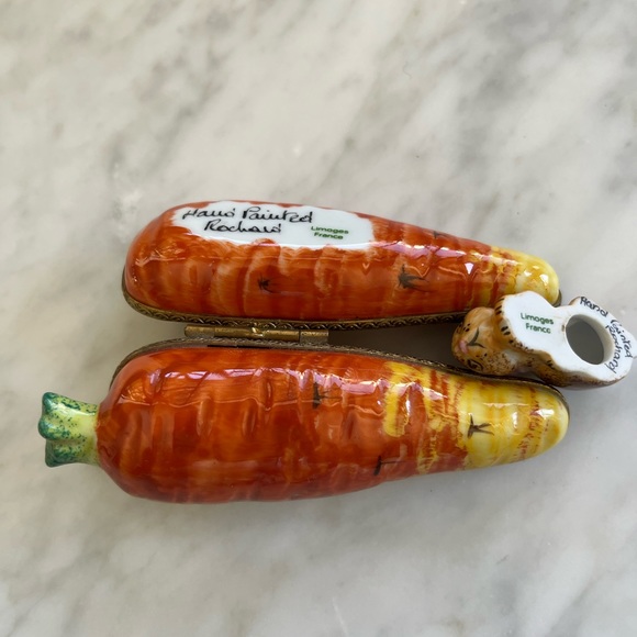 Limoges Carrot with bunny from France - Picture 4 of 4